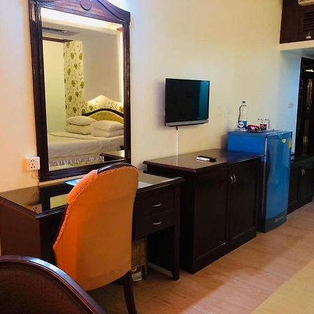 Grand Park Hotel Читтагонг Экстерьер фото